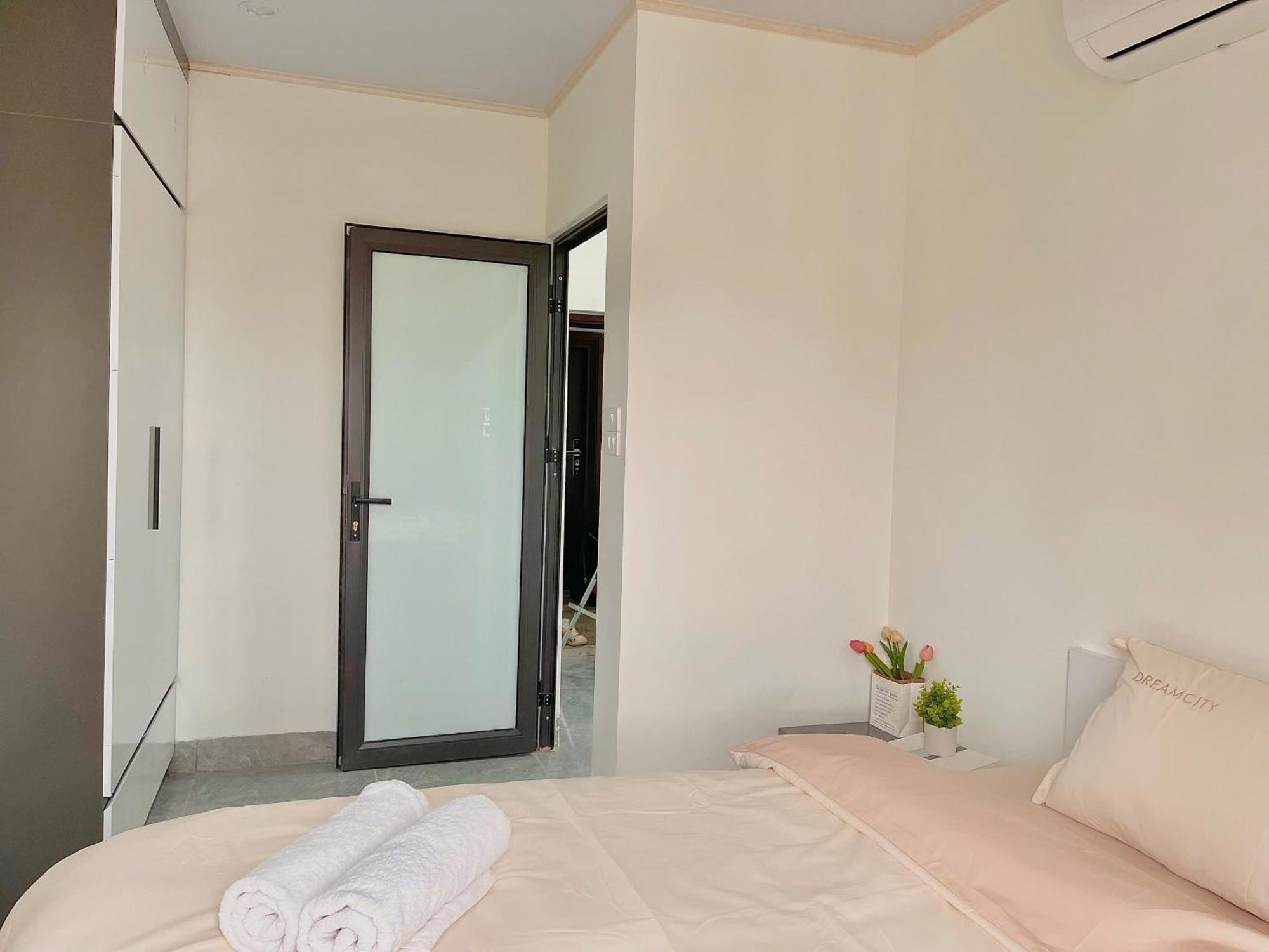 Hera Palace Apartment - Ba Dinh ハノイ市 エクステリア 写真
